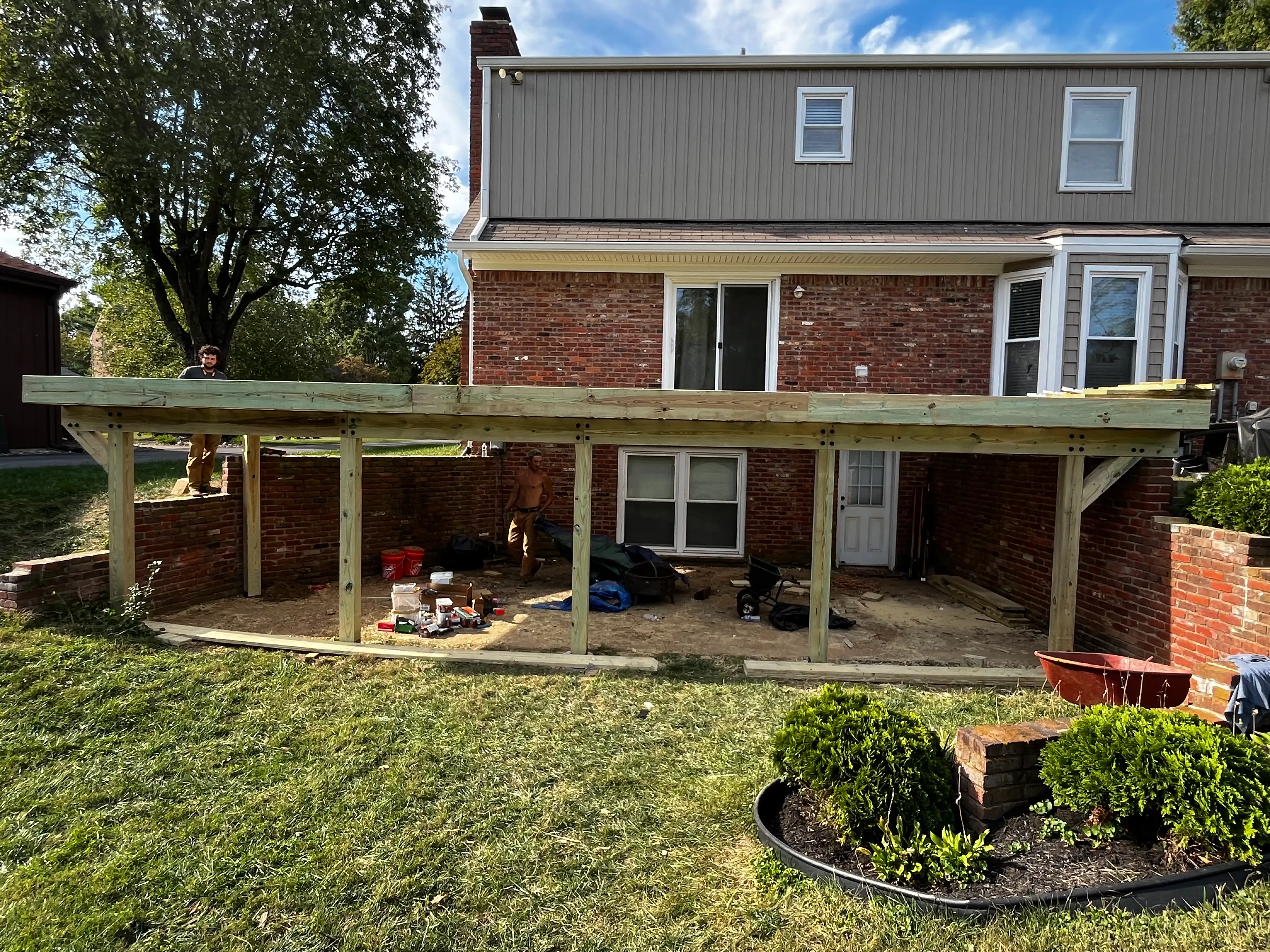 Deck staining Louisville